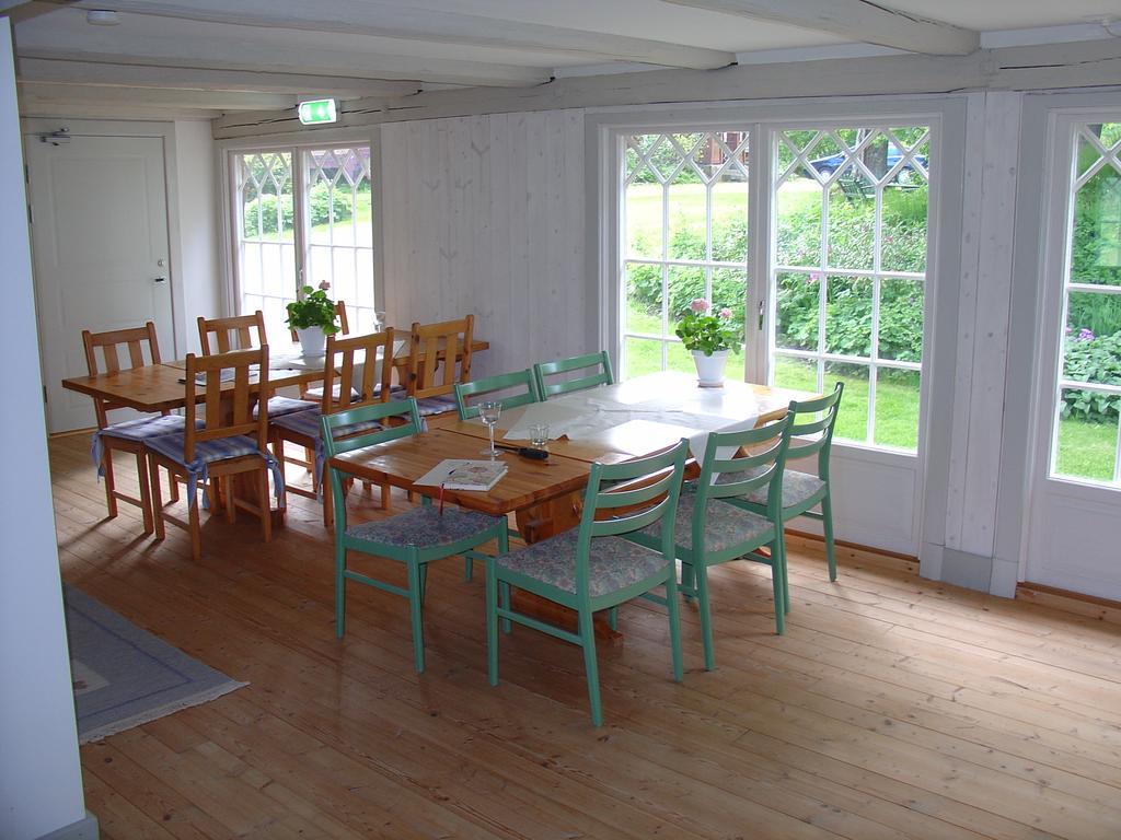 Bjoerka Storgard B&B Motala Exterior foto