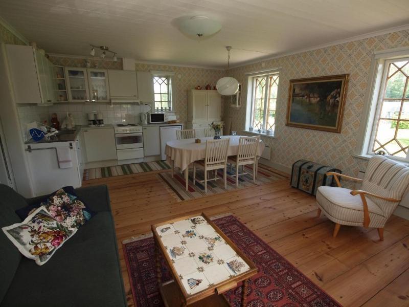 Bjoerka Storgard B&B Motala Zimmer foto